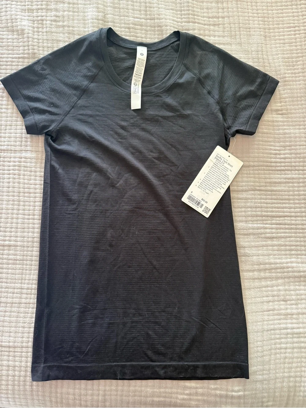lululemon athletica form fitting